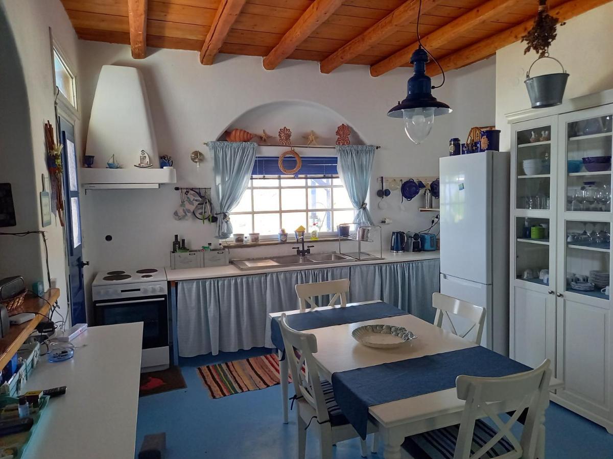 Kourtali Private Beach House Gavrio Exterior foto