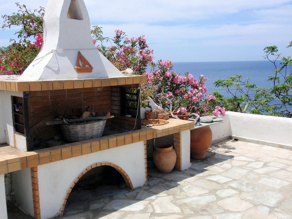 Kourtali Private Beach House Gavrio Exterior foto