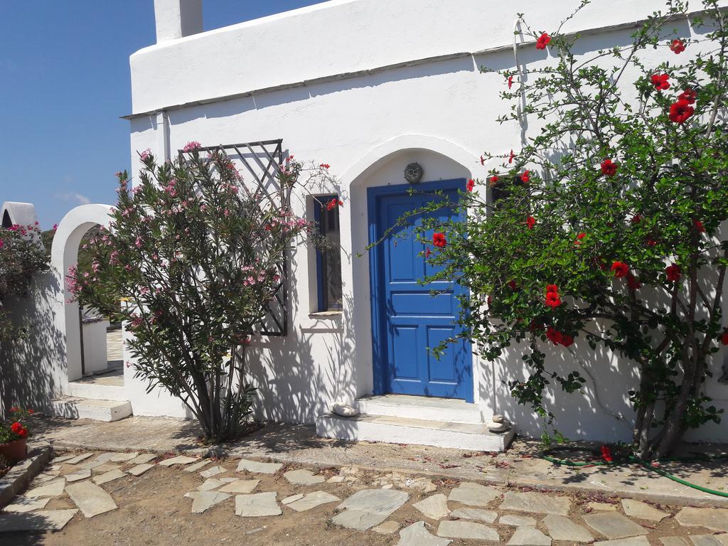 Kourtali Private Beach House Gavrio Exterior foto